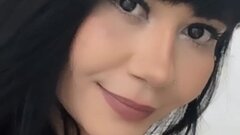 Izzy Briant Online
