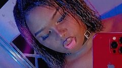 naomy-gil Online