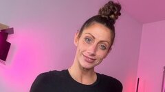 SkyeHotwife Online