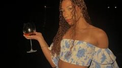 Flora Sampaio Online